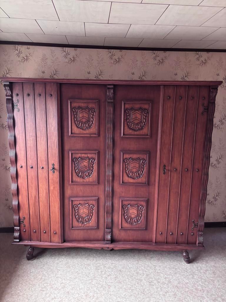 Kast gratis, Antiek en Kunst, Antiek | Meubels | Kasten, Ophalen