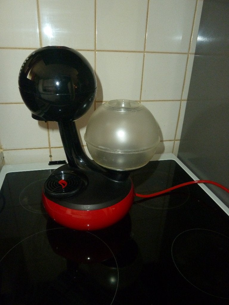 Krups NESCAFÉ Dolce Gusto - koffie zetmachine -Esperta, Elektronische apparatuur, Koffiezetapparaten, Zo goed als nieuw, Koffiepads en cups