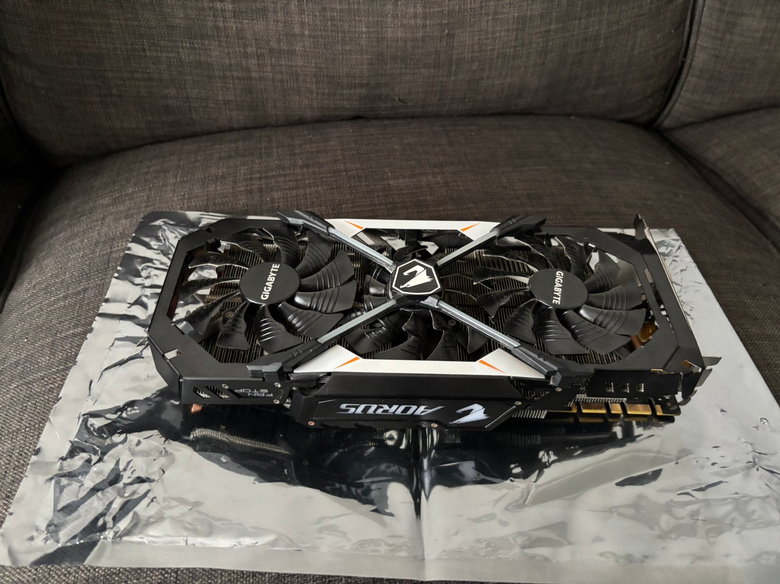 Gigabyte AORUS GeForce GTX 1070 8G, Computers en Software, Videokaarten, Zo goed als nieuw, Ophalen of Verzenden