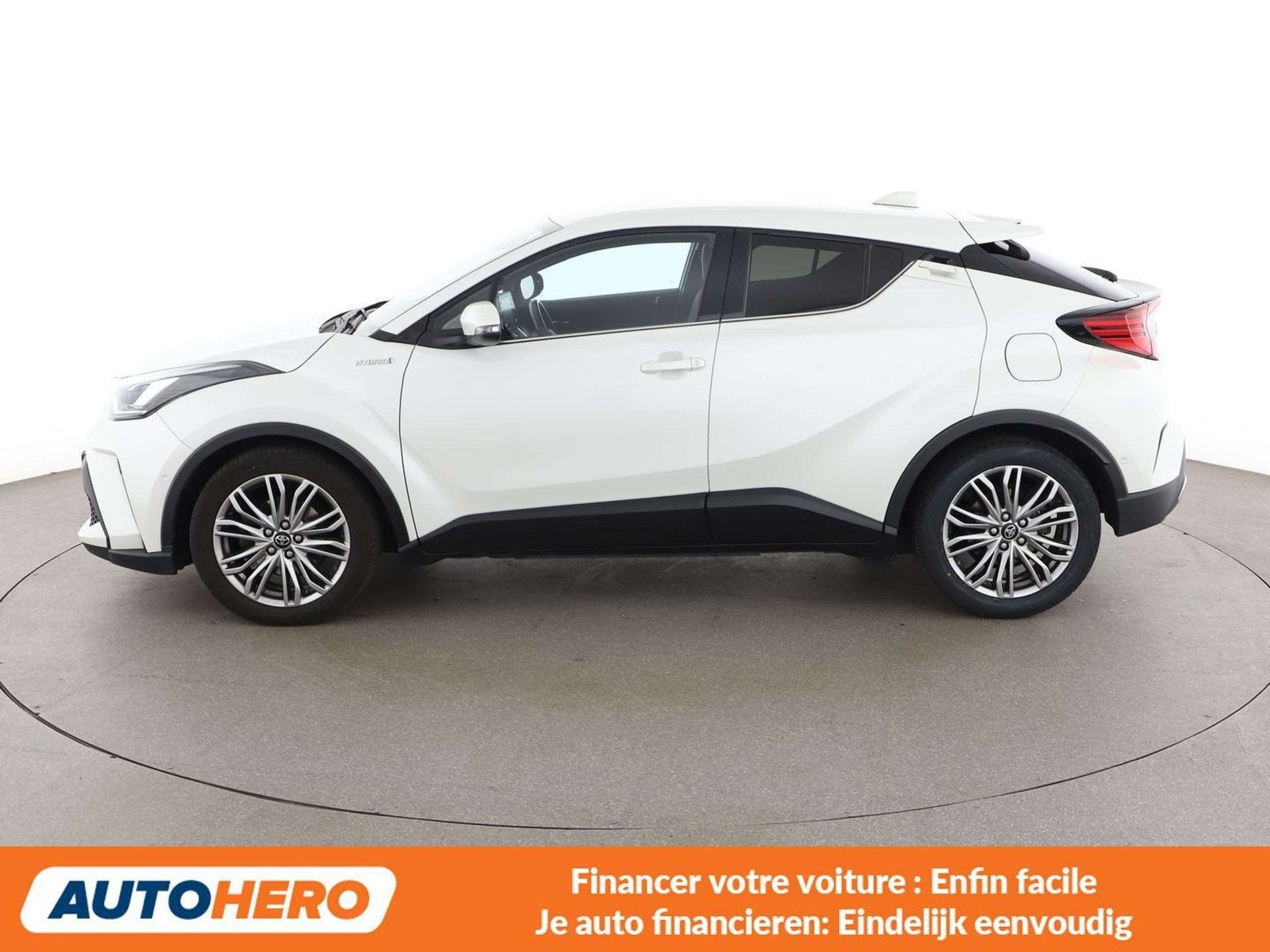 Toyota C-HR 2.0 Hybrid Business Edition (bj 2021, automaat), Auto's, Gebruikt, LED verlichting, Wit, 184 pk