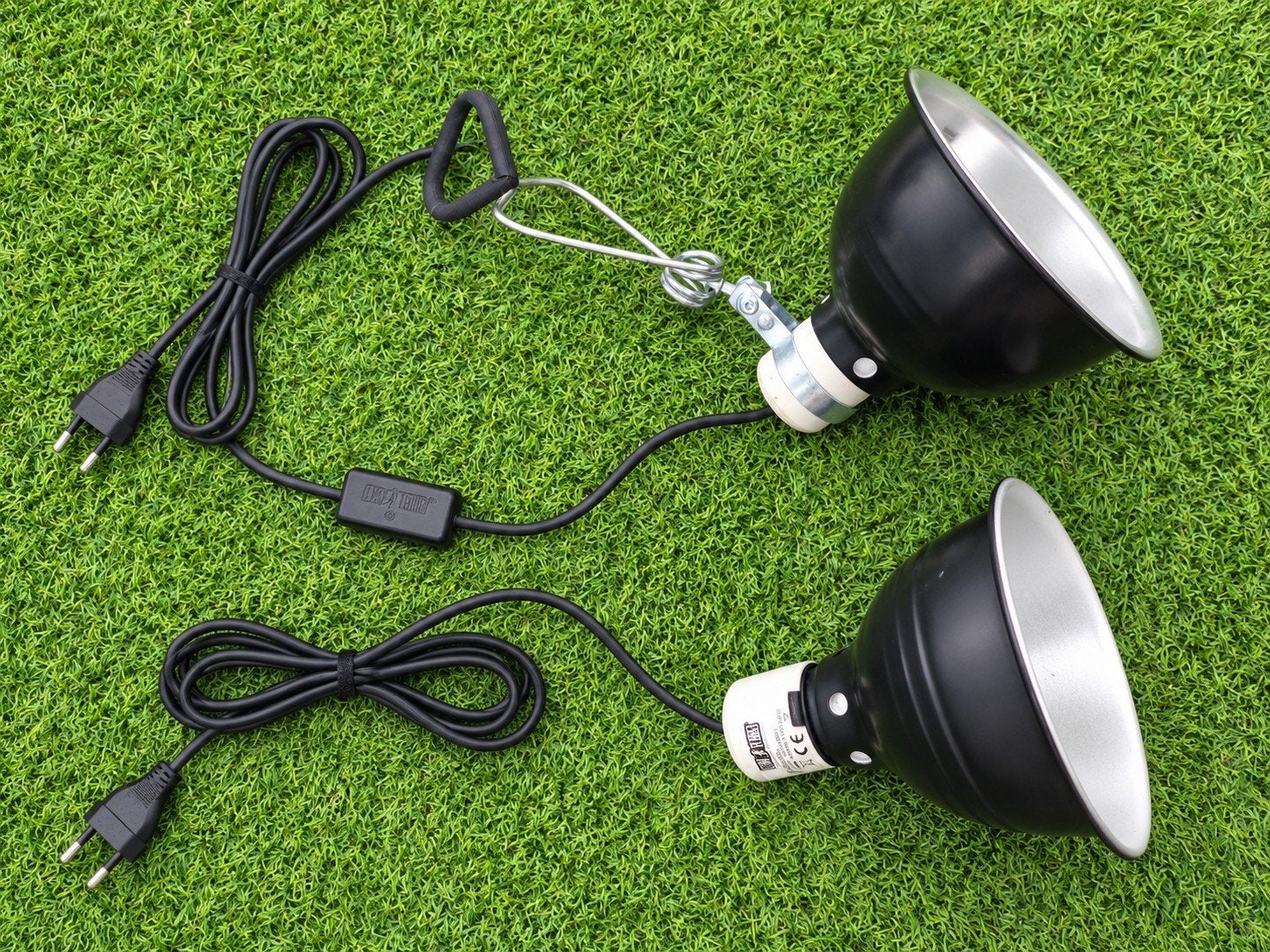 2 Exo Terra terrariumlampen met 1 reflector en fitting, Dieren en Toebehoren, Ophalen of Verzenden
