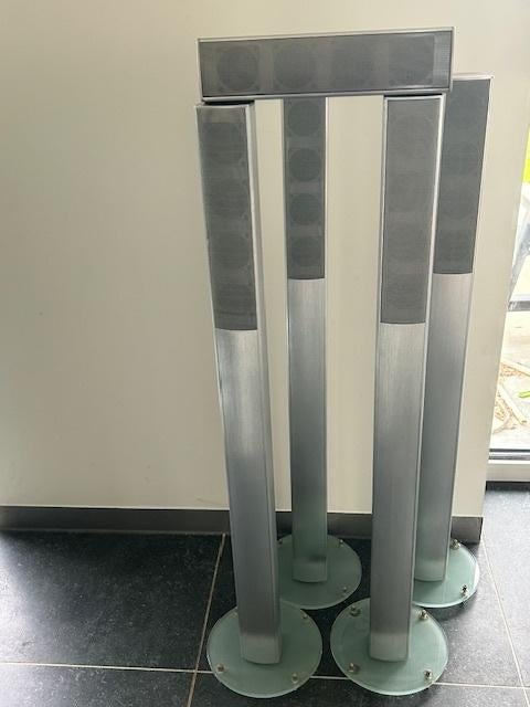 Speakerset, Enlèvement