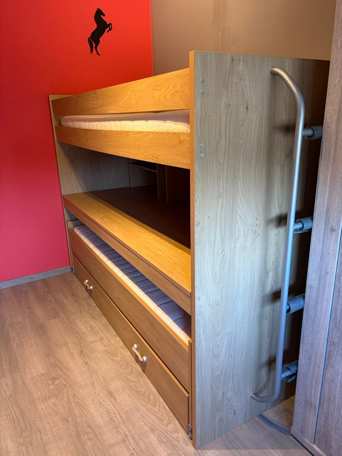 Hoogslaper voor 3 bedden + bureau, Ophalen, Zo goed als nieuw, Hoogslaper