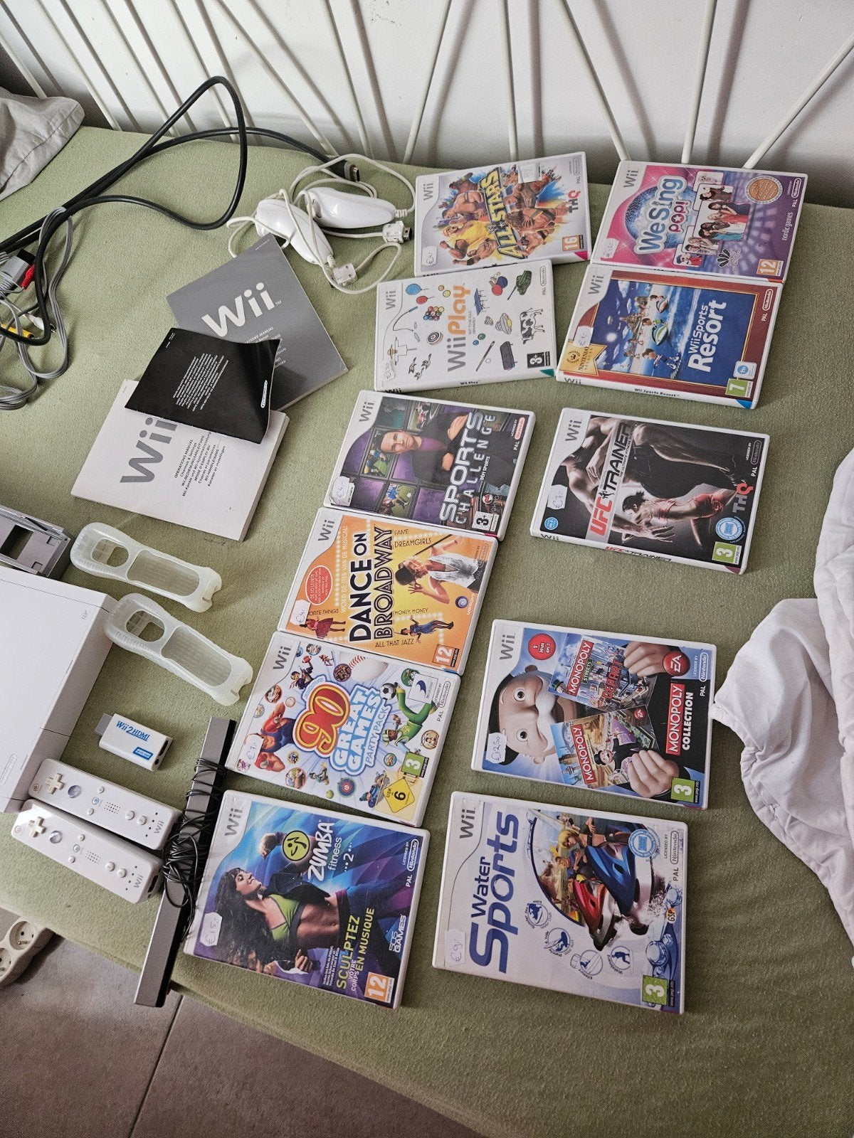 Complete Nintendo Wii Set (Plug & Play) – 2 Controllers, HDM, Ophalen, Zo goed als nieuw, Met 2 controllers, Met games
