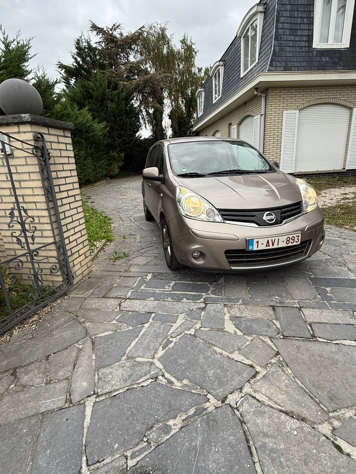 Nissan Note 1.4 Benzine | 2011 | Euro 5 | Airco, Auto's, Stof, Beige, 4 cilinders, Particulier