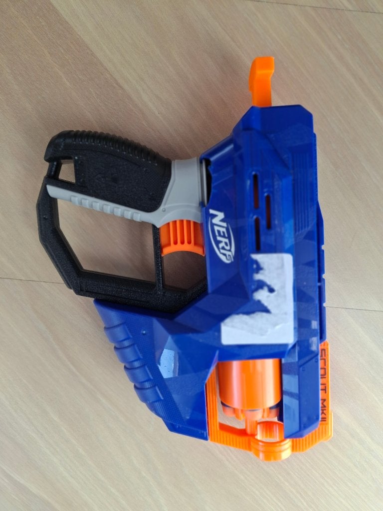 Nerf geweer, Kinderen en Baby's, Ophalen of Verzenden, Gebruikt