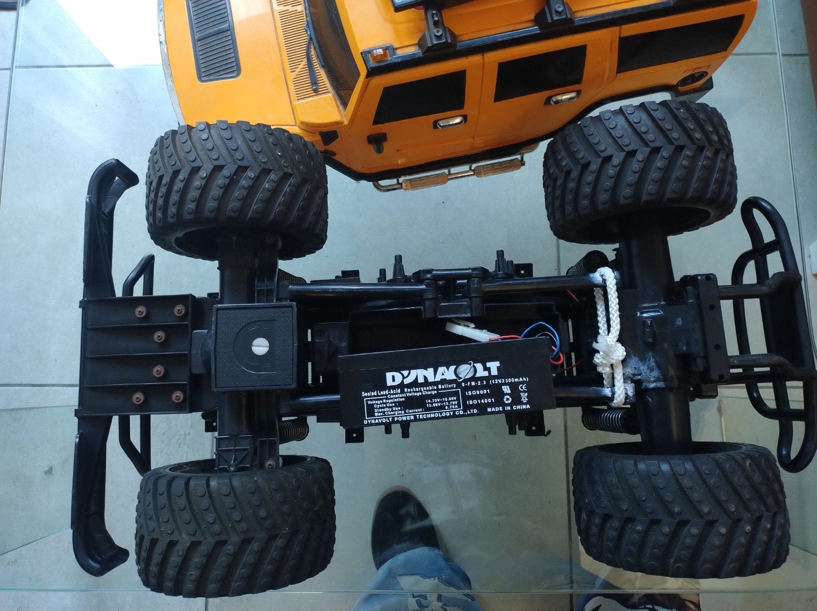 Humvee Acu Is Nog Goed Zoldervonst Zonder Remote., Autres échelles, Voiture off road, Enlèvement, Utilisé