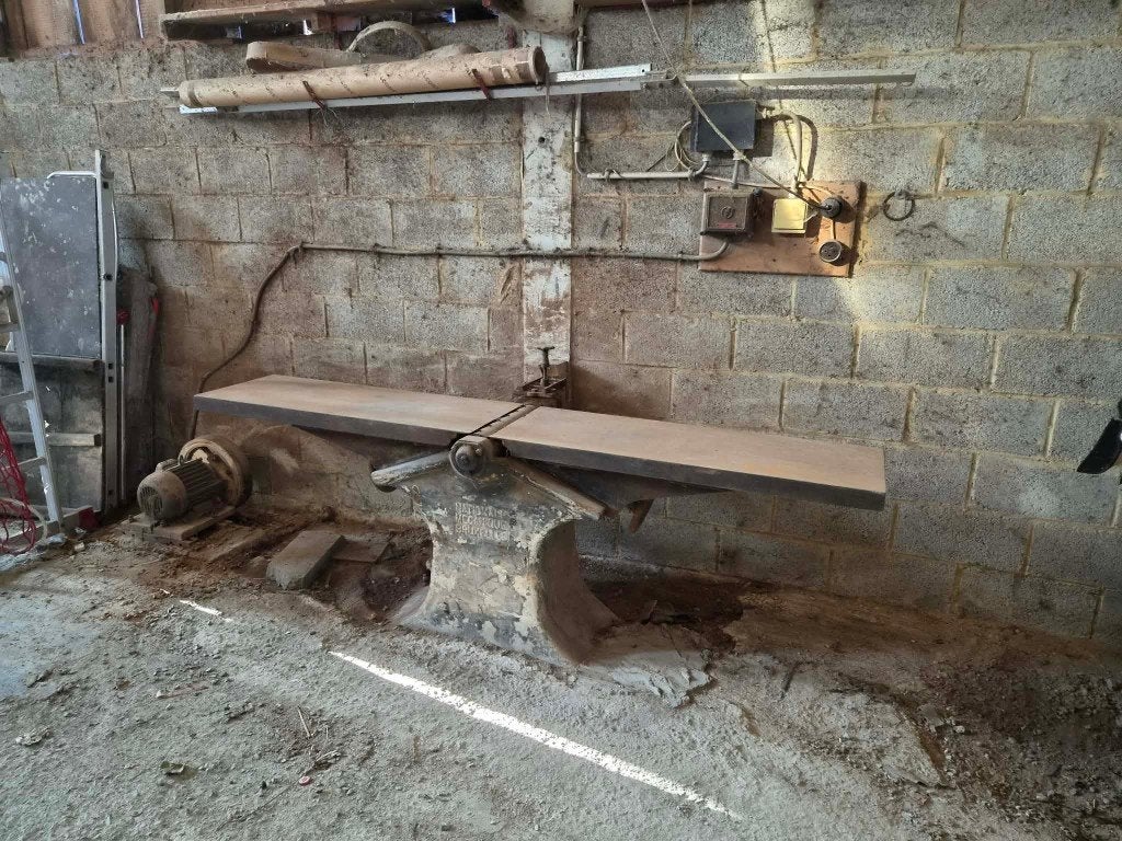 Banc ancien en fonte, Enlèvement