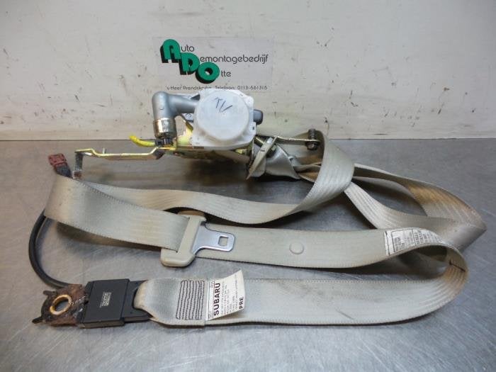 Veiligheidsgordel rechts-voor van een Subaru Legacy (Legacy, Subaru, Gebruikt, -, -