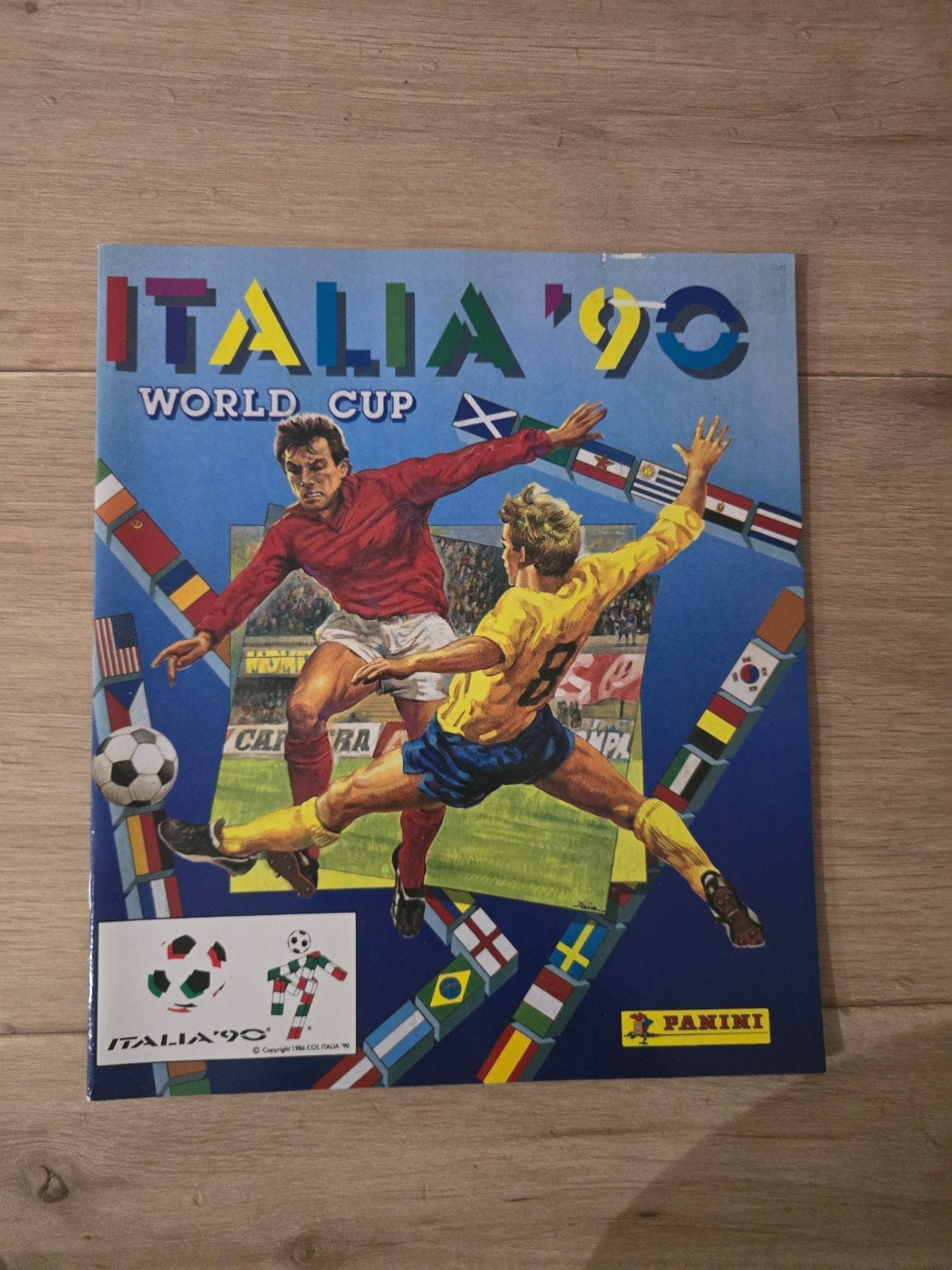 Album Panini Italia 90 Coupe du Monde 1990 – Réédition compl, Hobby & Loisirs créatifs, Enlèvement ou Envoi, Neuf, Plusieurs autocollants