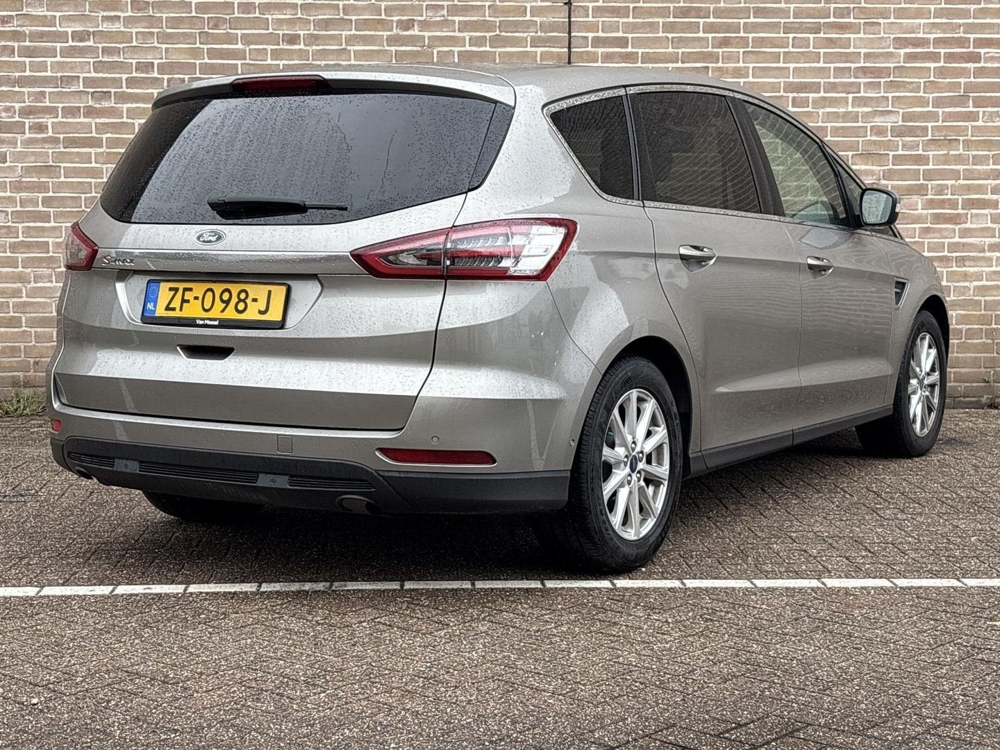 Ford S-Max 2.0 TDCi Trend | Leder | Navi | Climate | Cruise, Elektrische ramen, Monovolume, 129 g/km, Bedrijf