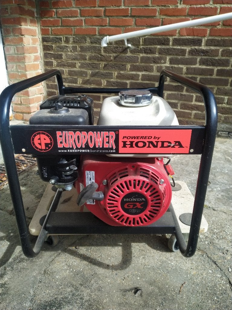 generator, Doe-het-zelf en Bouw, Ophalen, Nieuw, Minder dan 5 kVA, Benzine