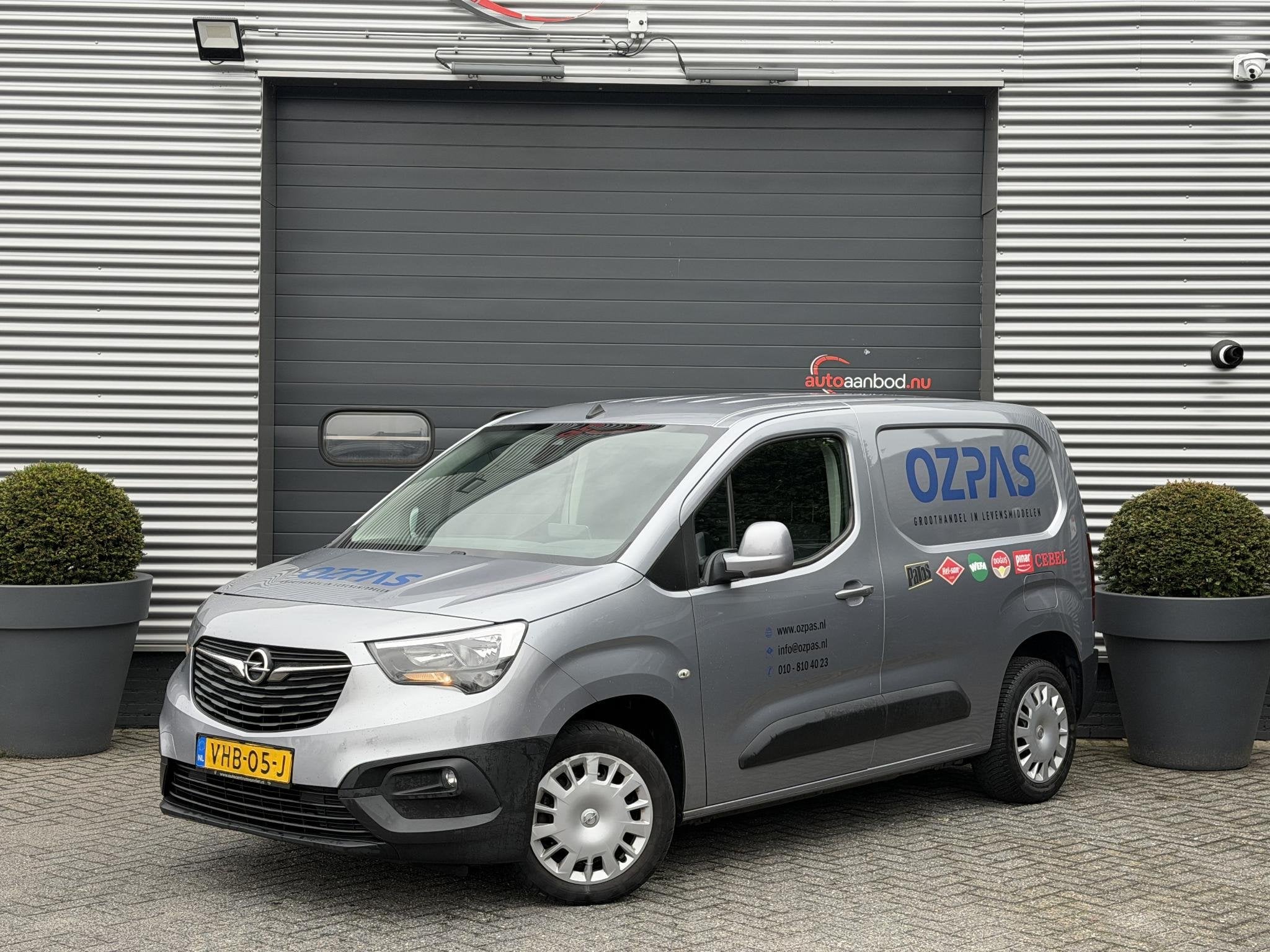 Opel Combo 1.5D L1H1 Edition | Navigatie | DAB | Parkeersens, Auto's, 1350 kg, Stof, Gebruikt, Euro 6