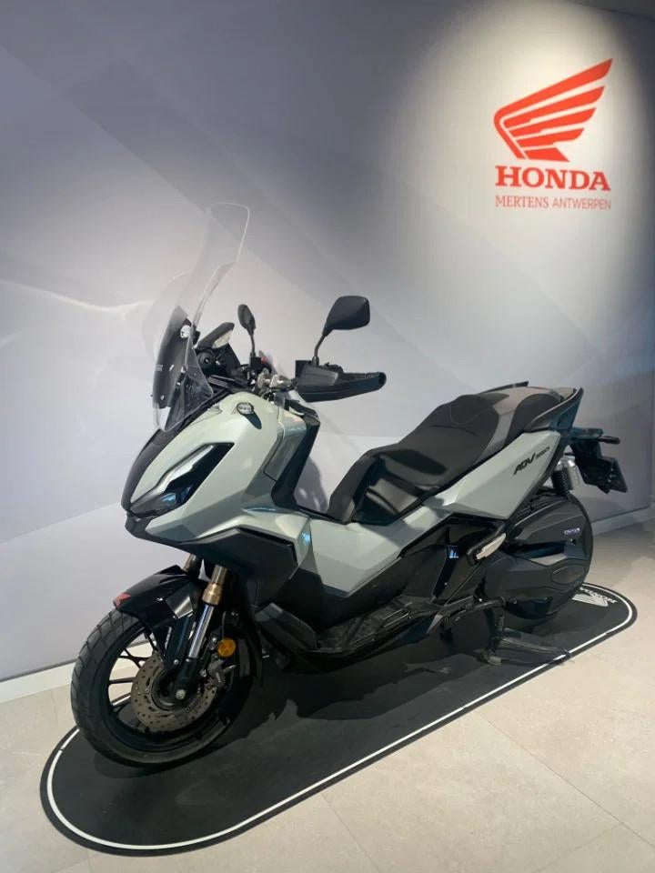Honda ADV350 (bj 2024), Scooter, Bedrijf, 350 cc, 12 t/m 35 kW