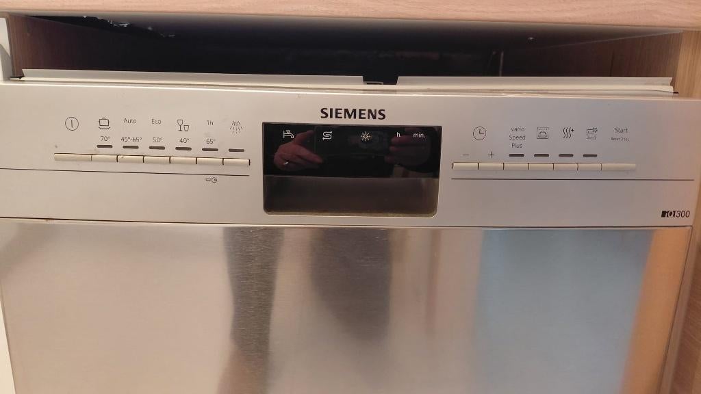 Vaatwasser SIEMENS, Elektronische apparatuur, Vaatwasmachines, Ophalen, Gebruikt, Minder dan 85 cm, Minder dan 10 liter