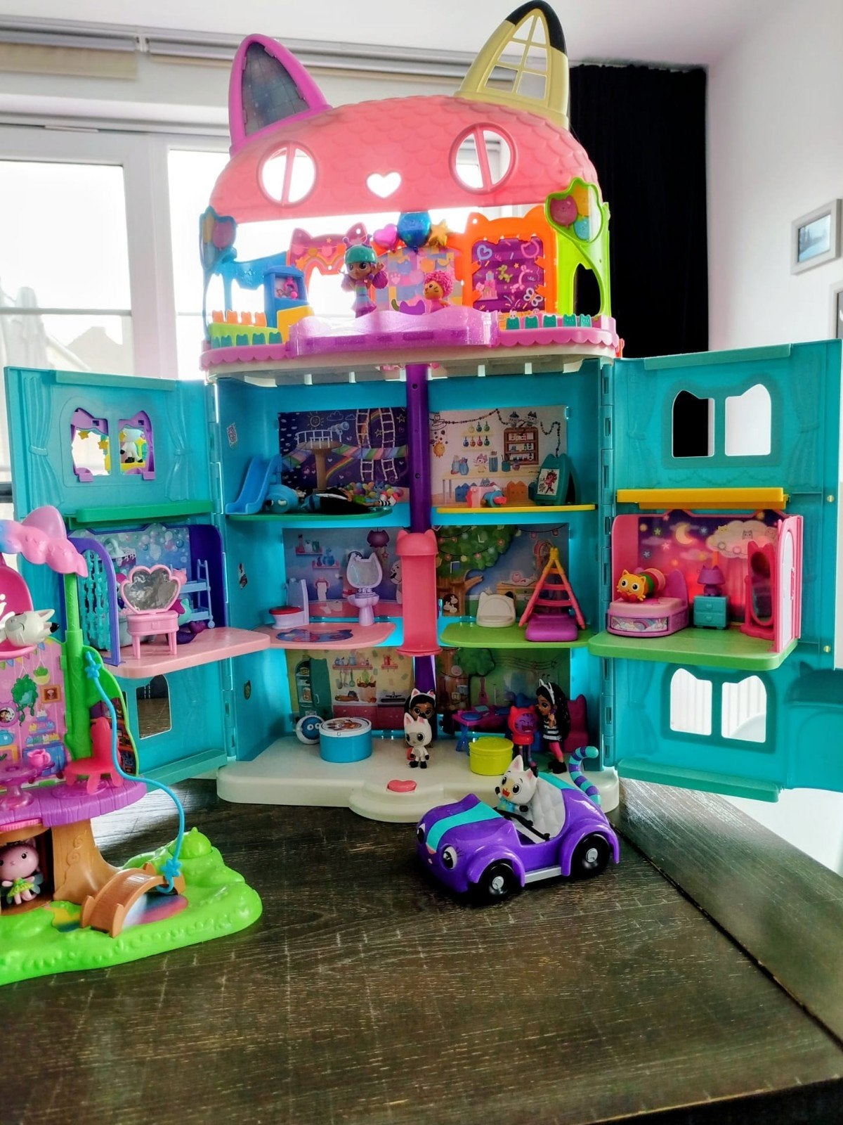 Gabby's poppenhuis met vele uitbreidingen (boot, auto,...), Ophalen, Poppenhuis