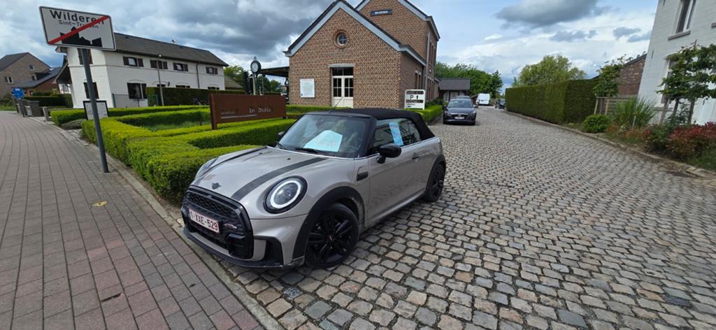 Mini cabrio, Autos, Mini, Achat, Euro 6, Entretenue par le concessionnaire, 2 portes