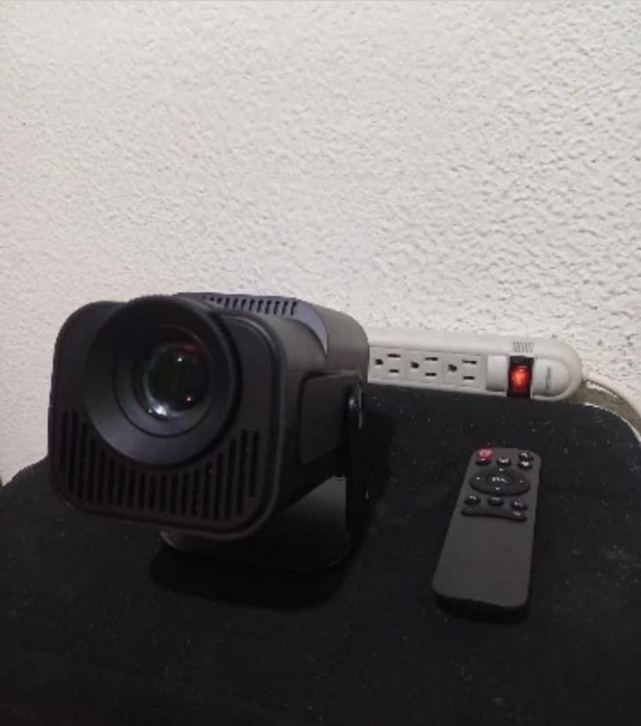 4k Android-projector, Audio, Tv en Foto, Diaprojectoren, Ophalen of Verzenden