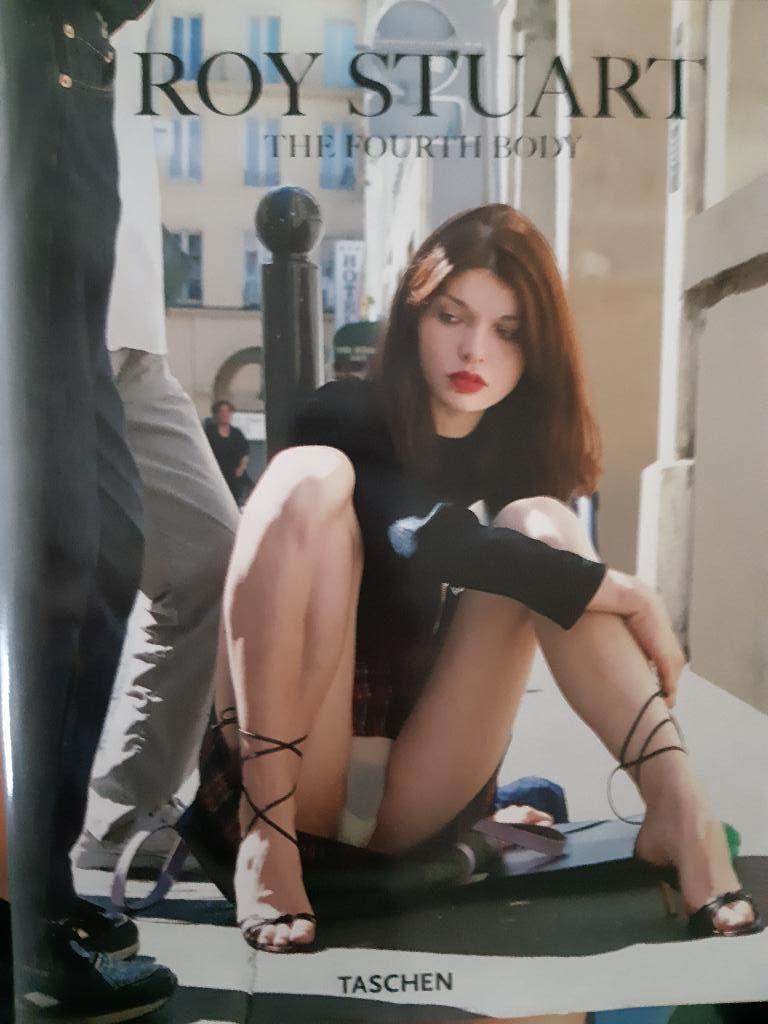 Roy Stuart – Volume IV: The Fourth Body – inclusief DVD, Boeken, Kunst en Cultuur | Fotografie en Design, Roy Stuart, Ophalen of Verzenden