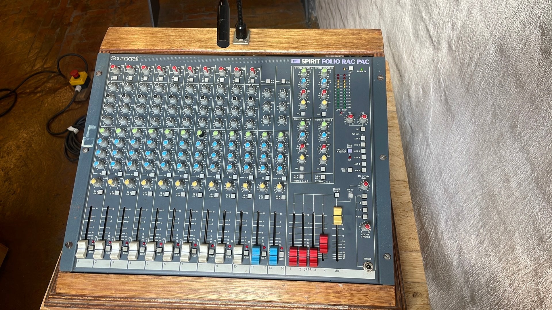 Soundcraft spirit folio rac pac, Muziek en Instrumenten, Ophalen of Verzenden, Gebruikt