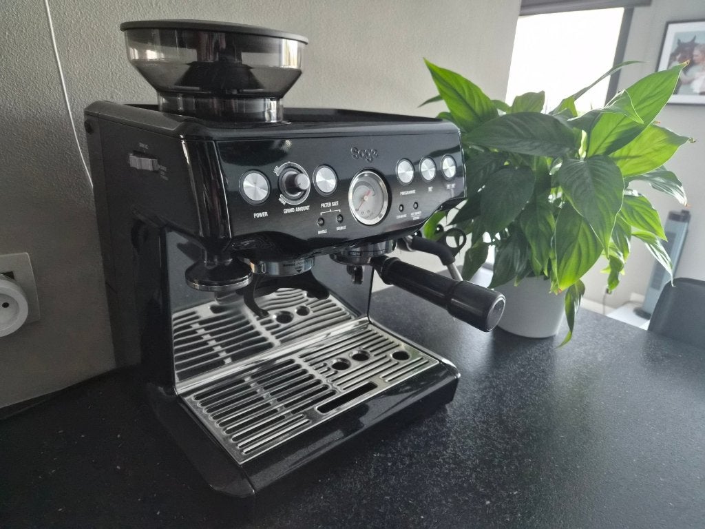 Sage barista express, Electroménager, Cafetières, Machine à espresso, Réservoir d'eau amovible, Café en grains, 2 à 4 tasses