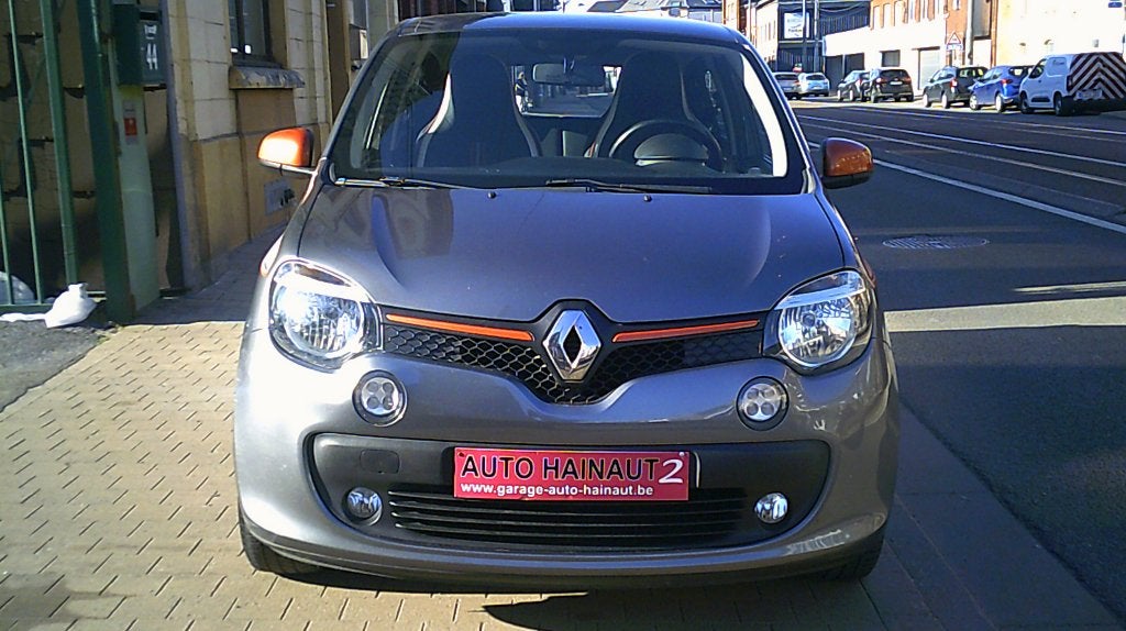 RENAULT TWINGO 1000CC ESSENCE 2018 SERIE SPECIAL, Autos, Cuir, Argent ou Gris, Euro 6, Entreprise