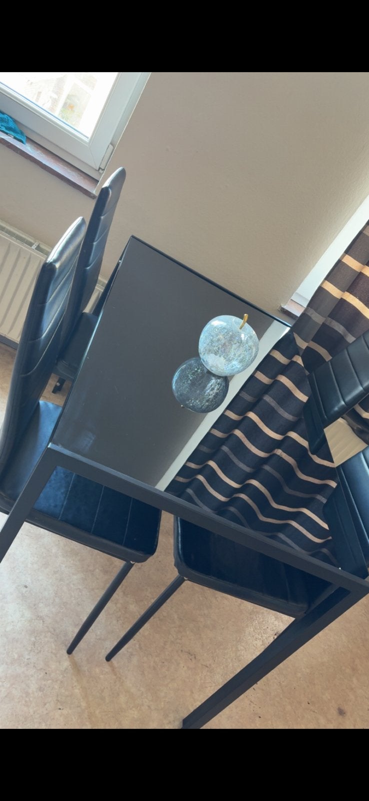 Table en verre + 4 chaise, Huis en Inrichting, Complete eetkamers, Ophalen, Zo goed als nieuw