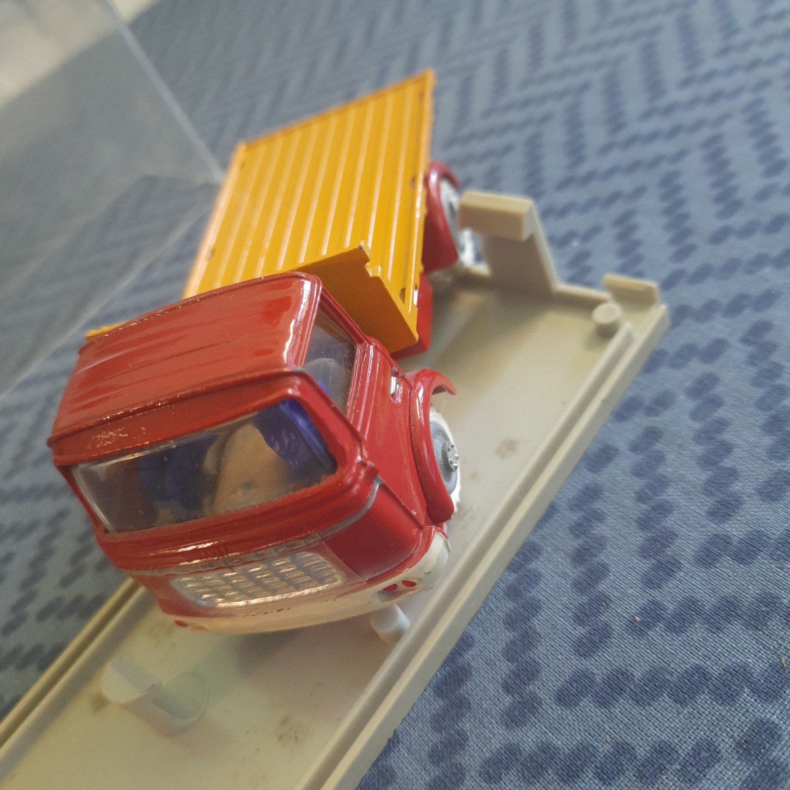 FJ=FRANCE JOUETS*Environ 1:60 *WAGON À PLATEFORME BERLIET GA, Enlèvement