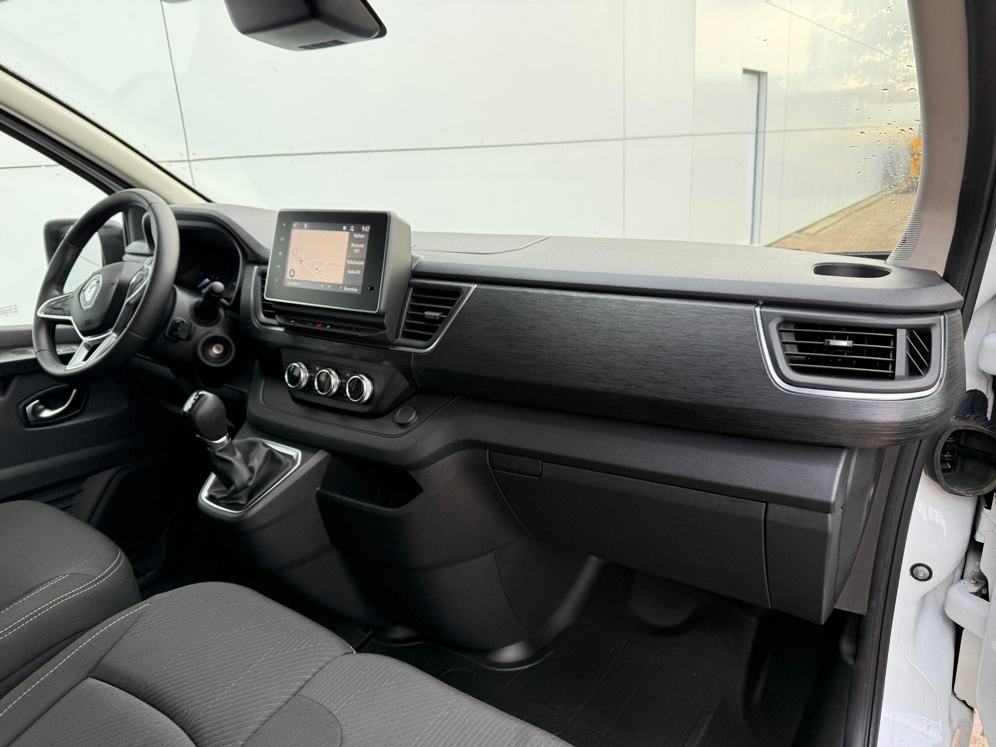 Renault Trafic e-Tech 52kWh 150PK L2H1 Elektrisch 294km WLTP, 0 cilinders, Gebruikt, 110 kW, Renault
