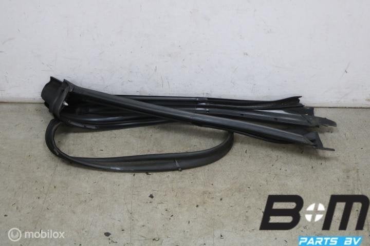 Afdichting rubber cabrio dak VW T-Roc 2GC871465A, Gebruikt