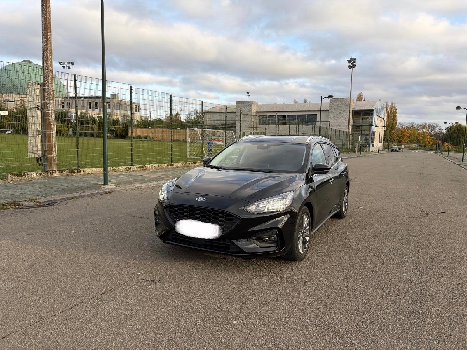 Ford Focus Clipper 1.5 Ecoblue ST-line, Focus, Euro 6, Noir, 5 portes