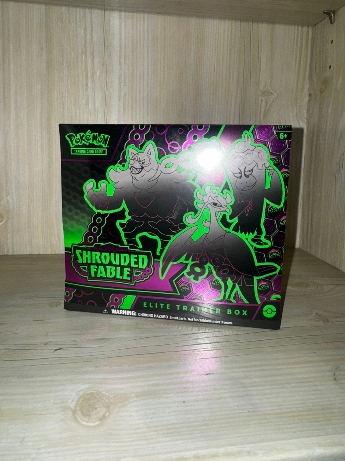 Shrouded fable elite trainer box, Enlèvement ou Envoi, Neuf