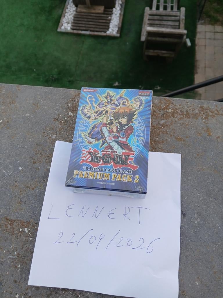 Yugioh premium pack 2 booster box, Ophalen of Verzenden, Booster