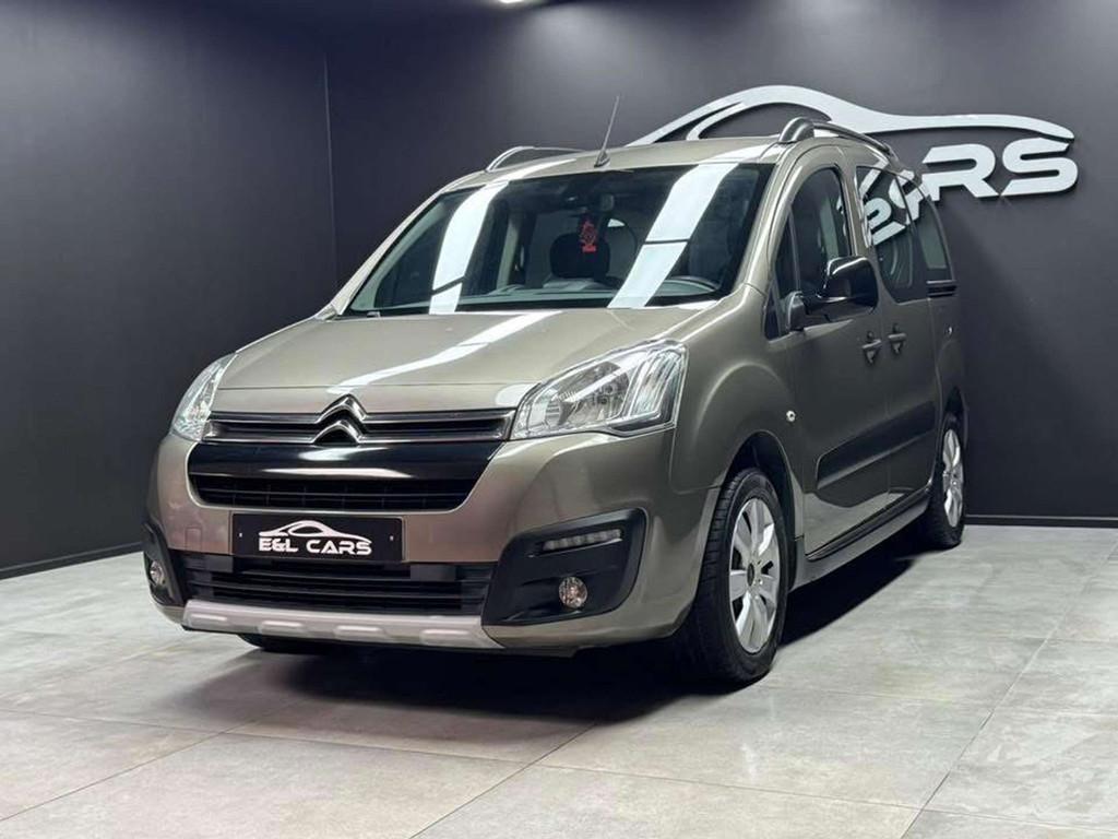 Citroën Berlingo Berlingo 1.6 BlueHDi *12 mois de garantie*, Stof, Gebruikt, 4 cilinders, https://public.car-pass.be/vhr/e64a5c6a-f703-4a95-924d-ea6cc12904a6