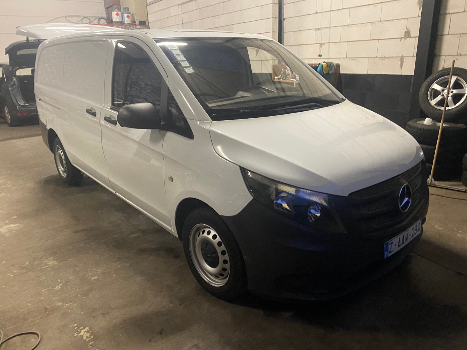 Mercedes Vito L2 Euro 6B 2018, Achat, Entreprise, Boîte manuelle, Noir