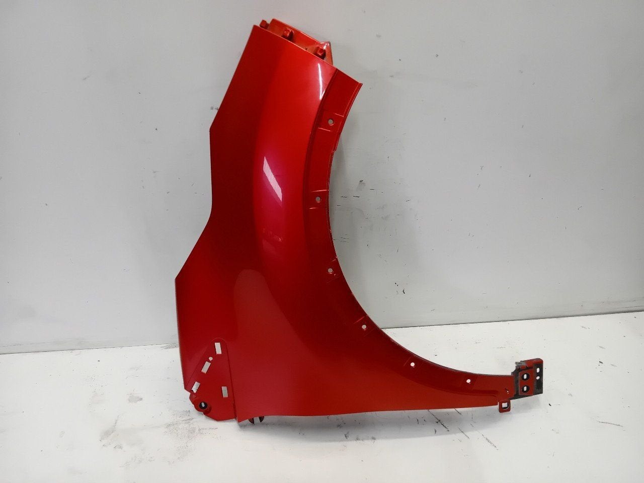 Spatbord rechts voor Renault Captur, Onderdelen@venauto.nl, Van der Ven Autorecycling B.V., Gebruikt, Ettenseweg 76, 4706 PB Roosendaal, The Netherlands