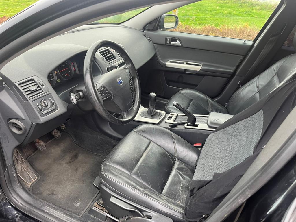 Volvo v50 Diesel 2008 (moteur 2.0), Autos, Achat, Entreprise, Boîte manuelle, Diesel