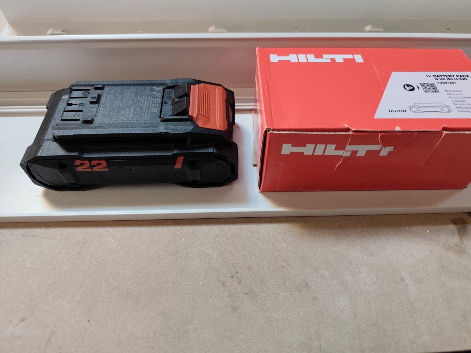 Hilti Nuron B22-85 (4.0ah) NIEUW., Ophalen of Verzenden, Nieuw