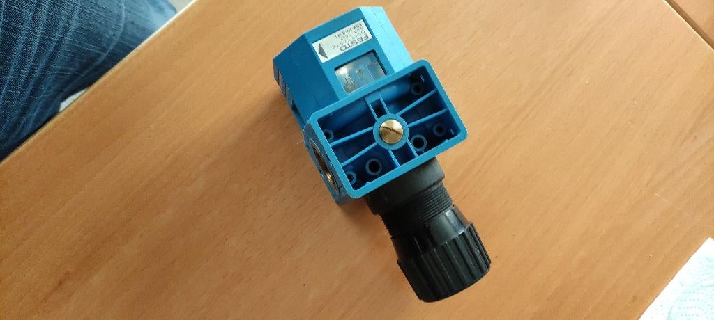 FESTO Luchtdrukregelaar G 1/2, Ophalen of Verzenden, Zo goed als nieuw