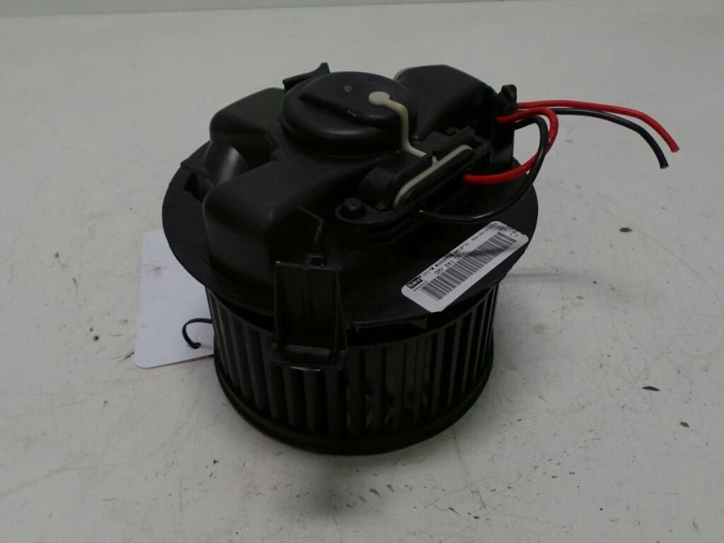 RENAULT CLIO KACHELMOTOR 2013, Enlèvement ou Envoi, Utilisé, Stiba membre