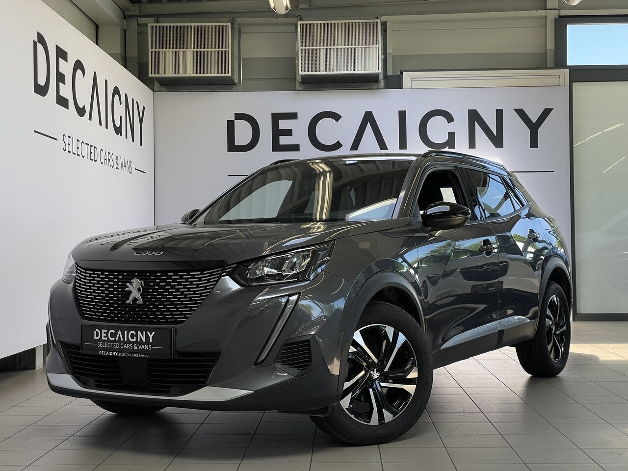 Peugeot 2008 1.2T Allure Pack AT8 *Camera*Navigatie*Carplay, 1199 cc, USB, 0 kg, Bedrijf