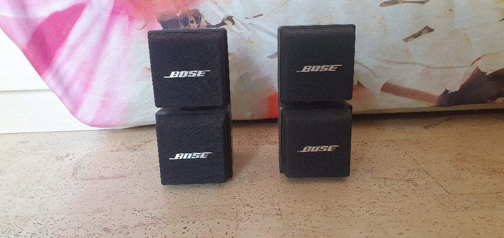 Bose, Audio, Tv en Foto, Luidsprekerboxen, Ophalen, Speakerset, Zo goed als nieuw, 60 tot 120 watt