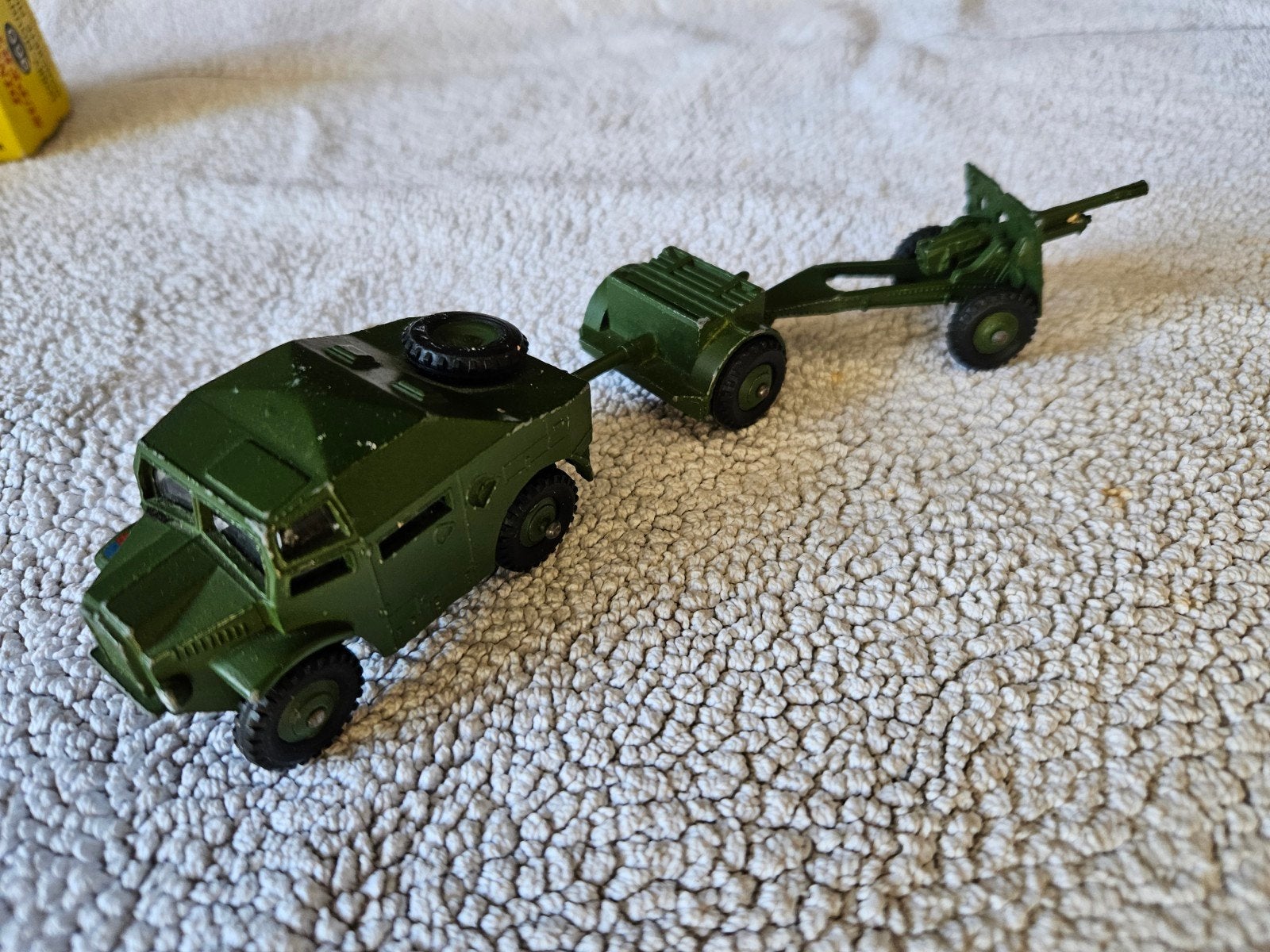 Ensemble Dinky Toys Made in England  n688 + 686, Enlèvement ou Envoi, Utilisé