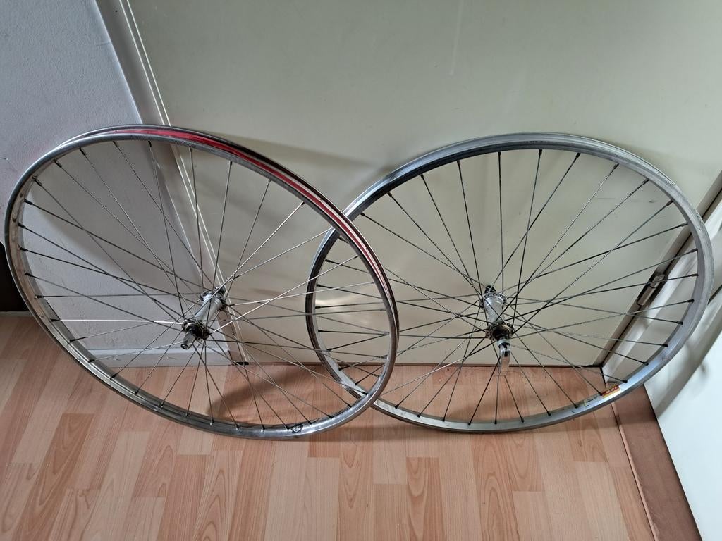 Roues de vélo 28 x 1,2 pouces (2 à l'avant, 1 à l'arrière) e, Vélos & Vélomoteurs, Vélos Pièces, Enlèvement, Utilisé, Autres types