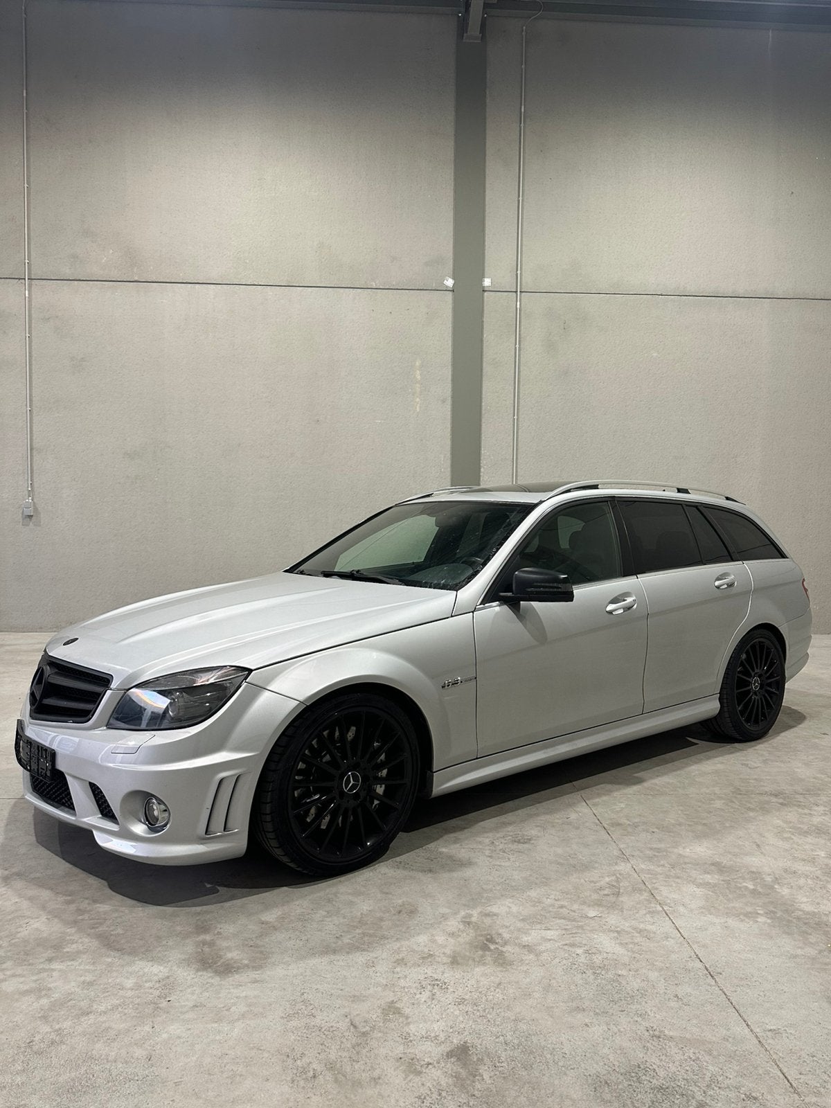Mercedes c63 amg, Auto's, Automaat, Euro 5, Achterwielaandrijving, Zwart