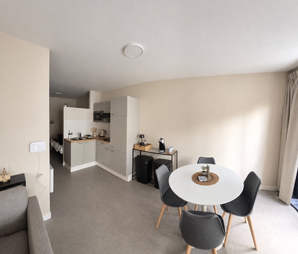 Te huur aan zee studio Oostende, Vakantie, Huisdier toegestaan, Overige, Aan zee, Antwerpen of Vlaanderen