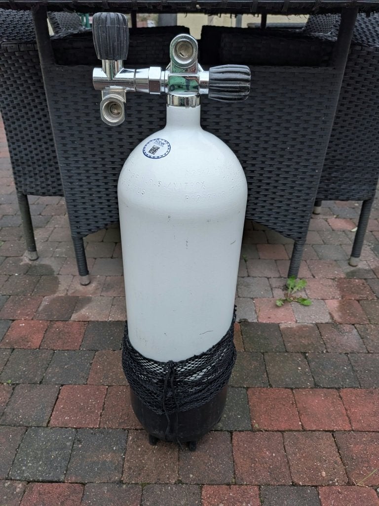 bouteille de plongée 10L    200 BAR, Sports nautiques & Bateaux, Enlèvement, Comme neuf, Bouteille de plongée