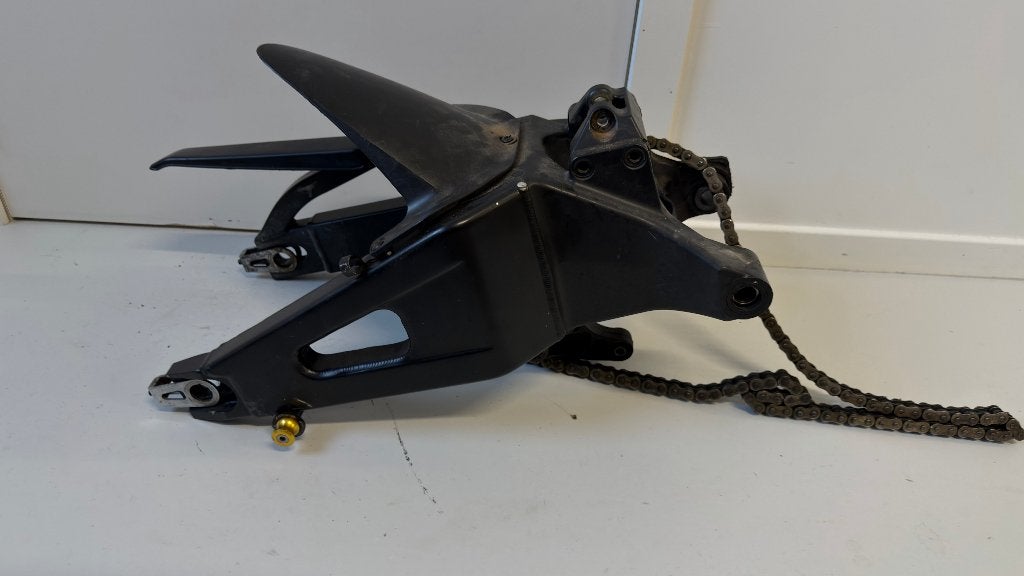 Honda CBR600RR PC37 2003-2006 Swingarm, Ophalen, Gebruikt