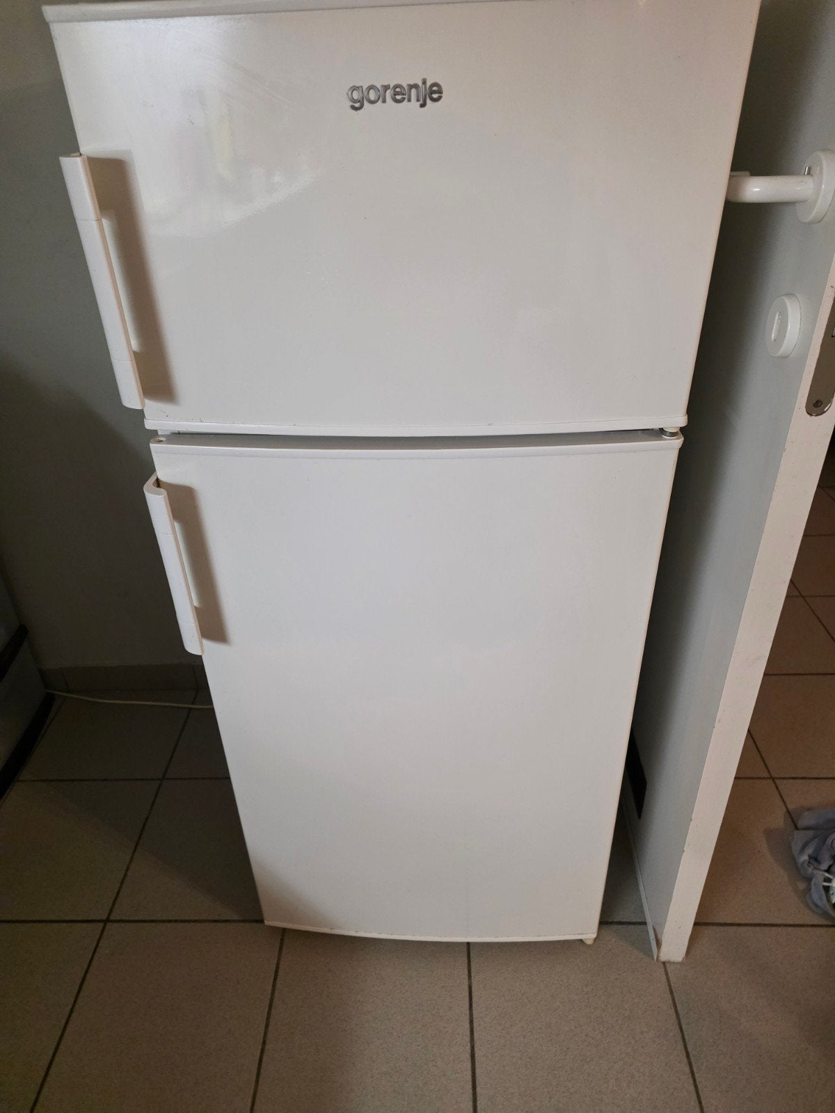 koelkast met diepvriesvak merk Gorenje, Elektronische apparatuur, Koelkasten en IJskasten, Ophalen, 120 tot 140 cm, Met aparte vriezer