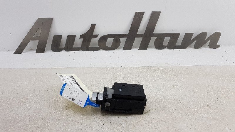 NEIMAN / COMMUTATEUR D ALLUMAGE + CLEF Passat Variant (3C5), Dhr. J. Ham, Volkswagen, Administratie@autoham.nl, Utilisé